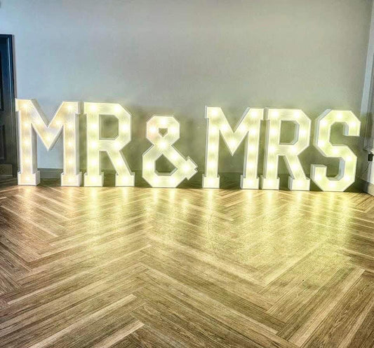 Mr and mrs light up wooden sign